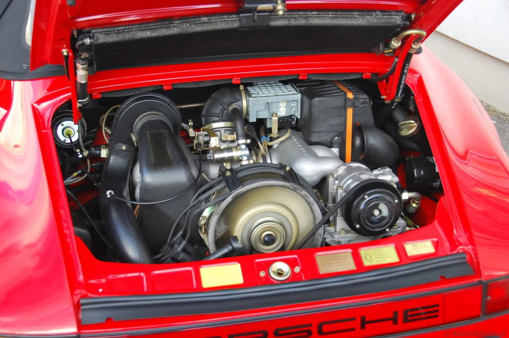 Porsche 911 Carrera 3.2