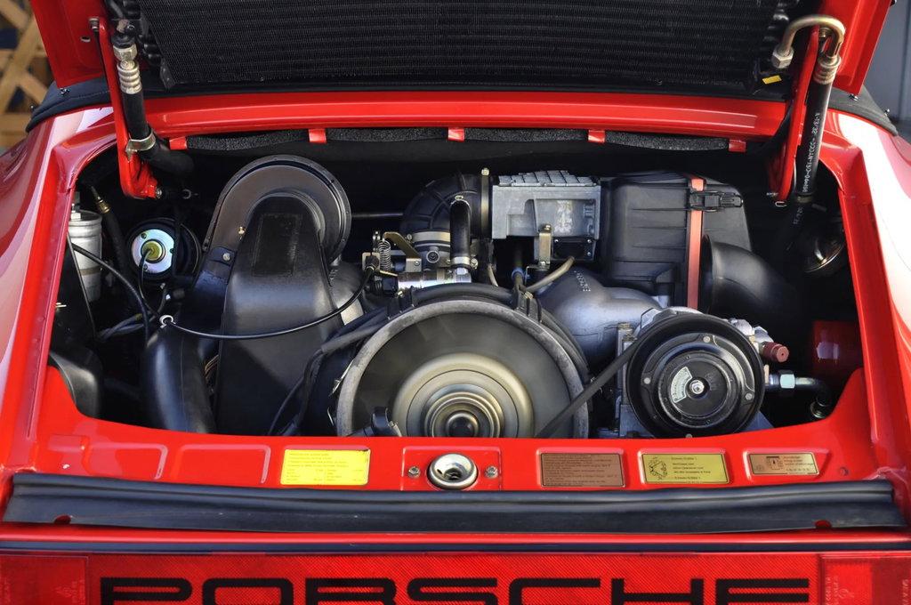 Porsche 911 Carrera 3.2