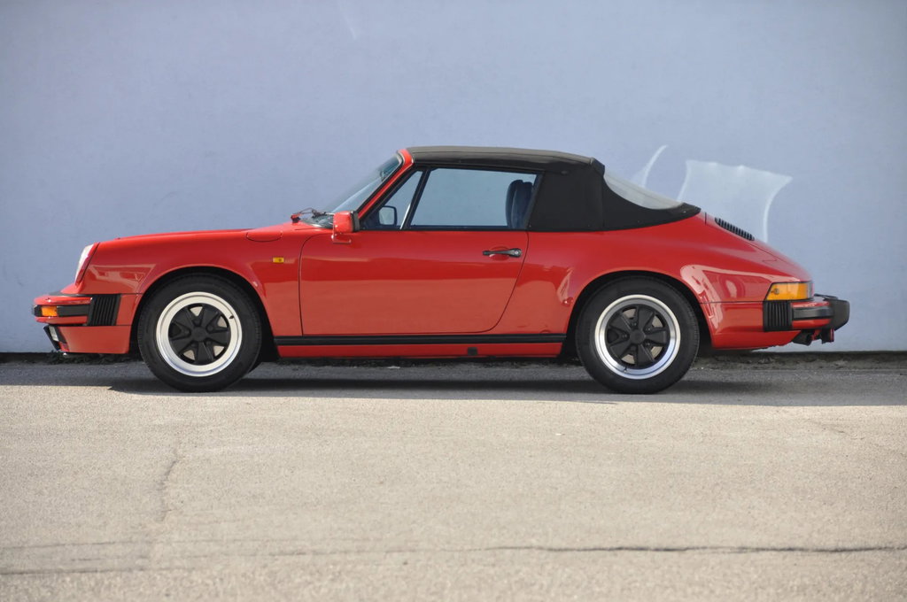 Porsche 911 Carrera 3.2