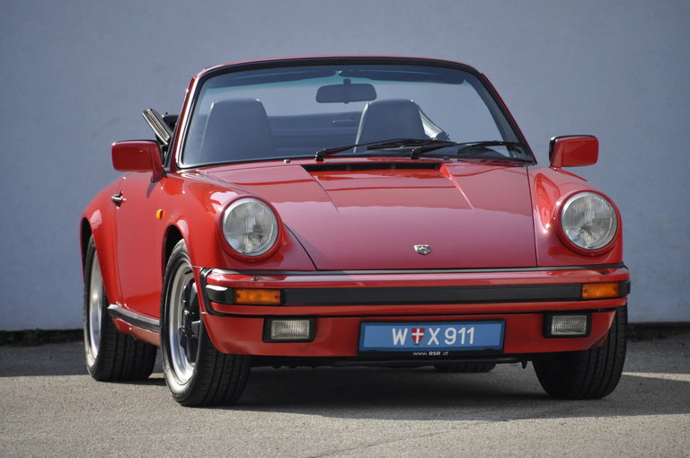 Porsche 911 Carrera 3.2