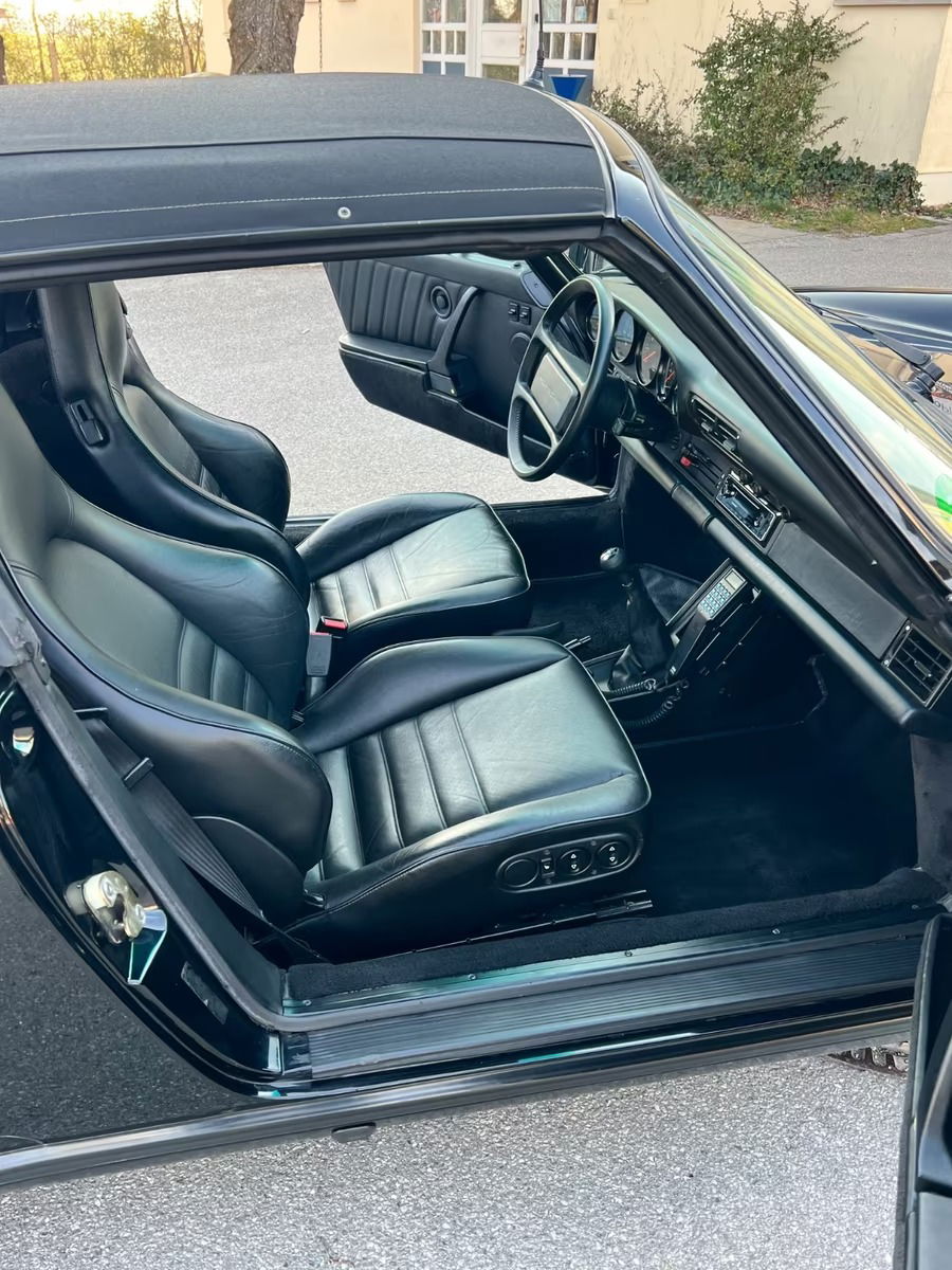 Porsche 911 Carrera 3.2