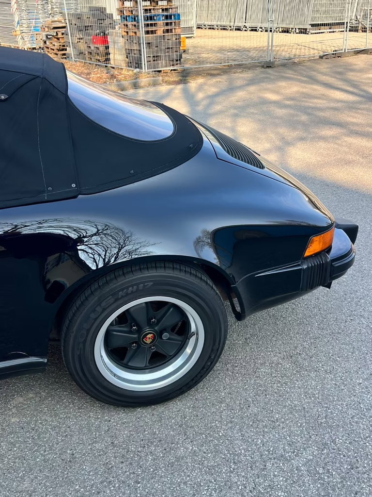 Porsche 911 Carrera 3.2
