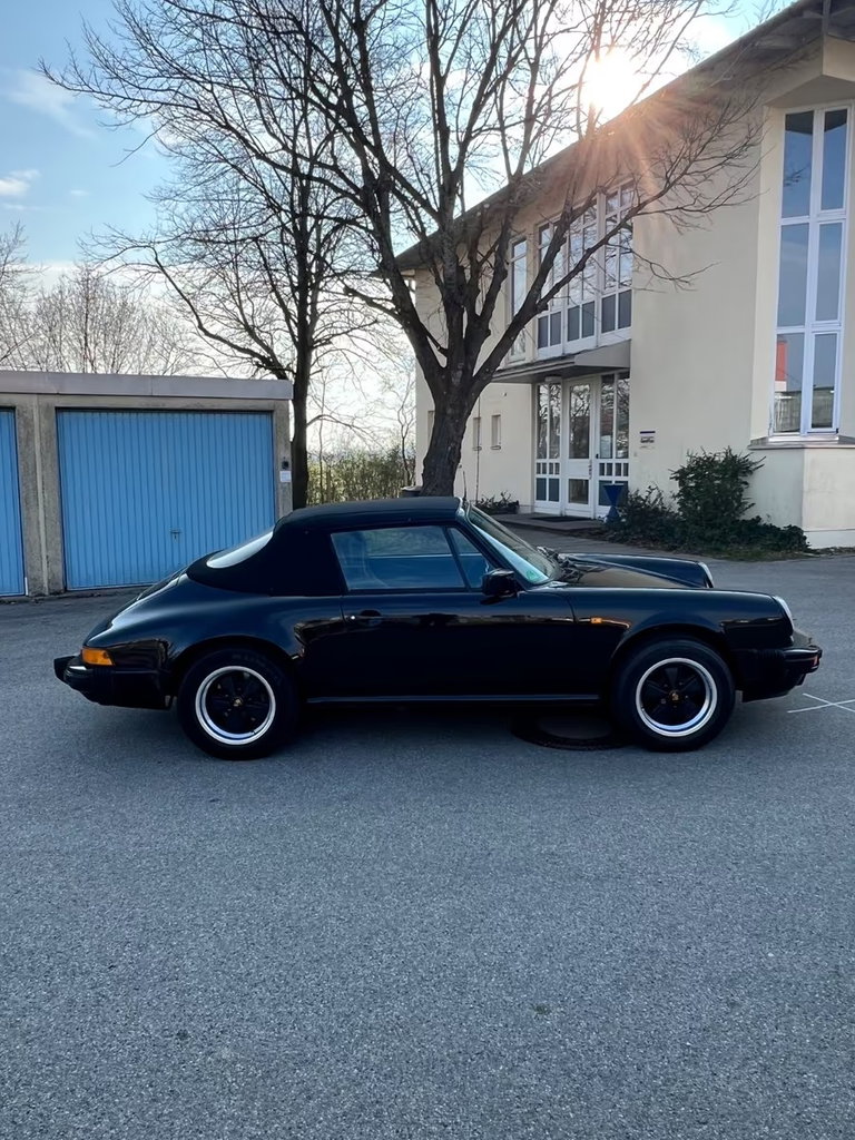 Porsche 911 Carrera 3.2