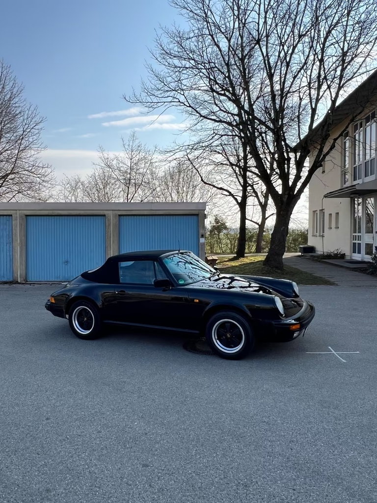 Porsche 911 Carrera 3.2