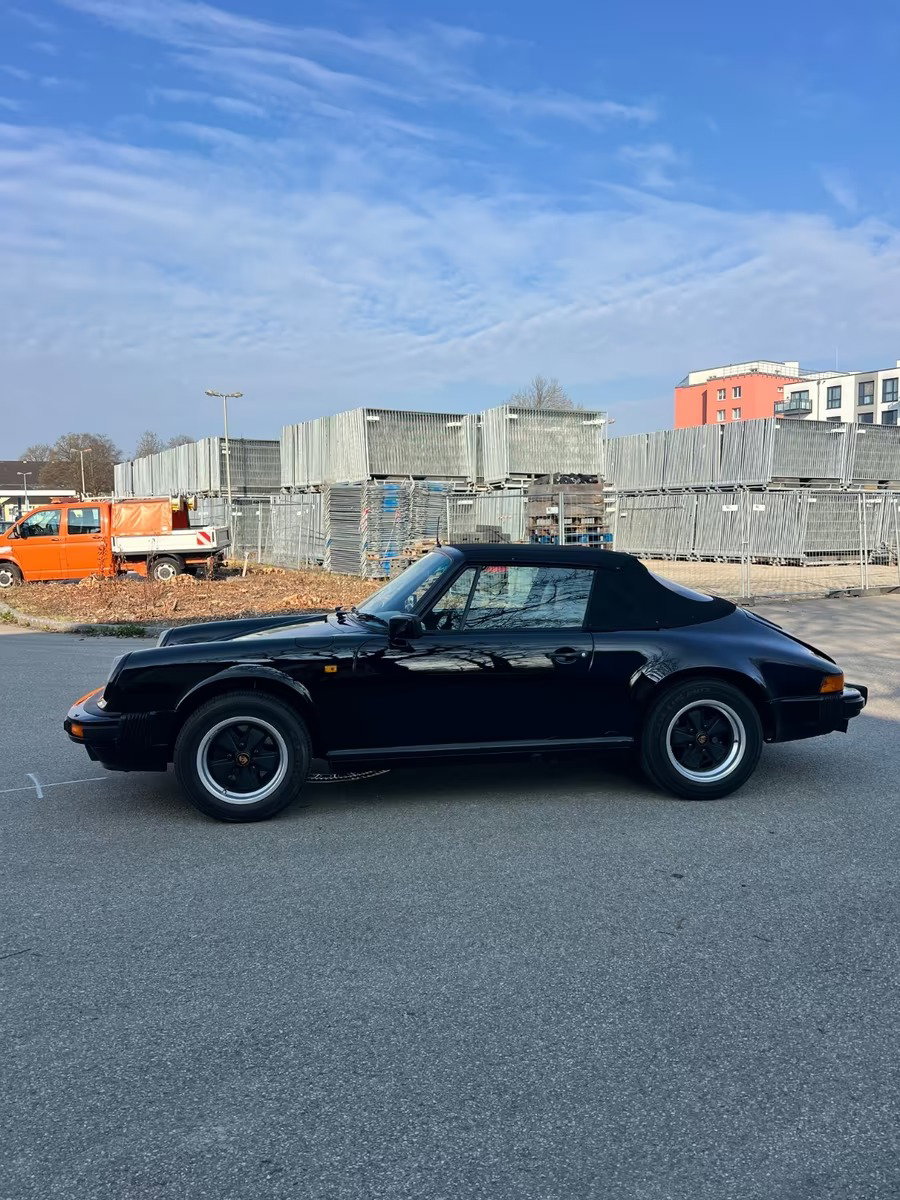 Porsche 911 Carrera 3.2