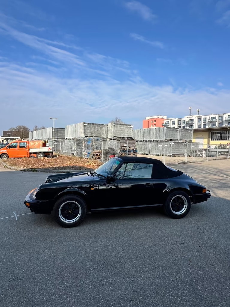 Porsche 911 Carrera 3.2