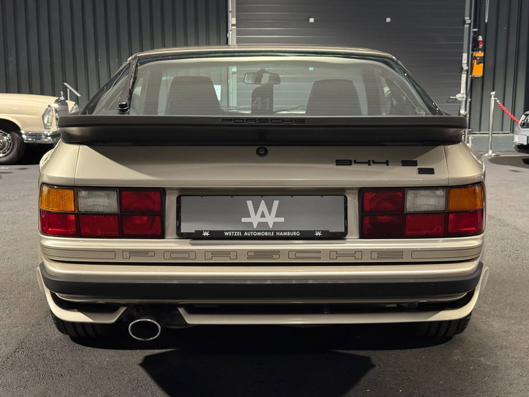 Porsche 944 S2 Coupé