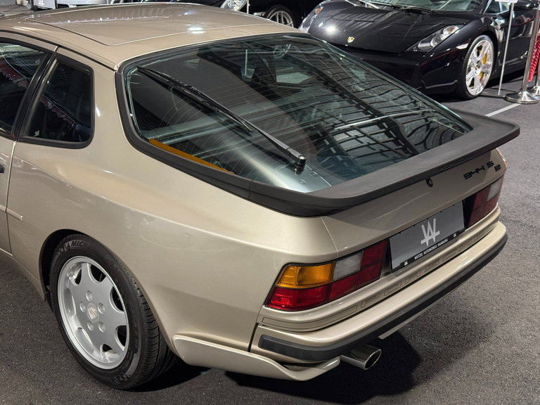 Porsche 944 S2 Coupé