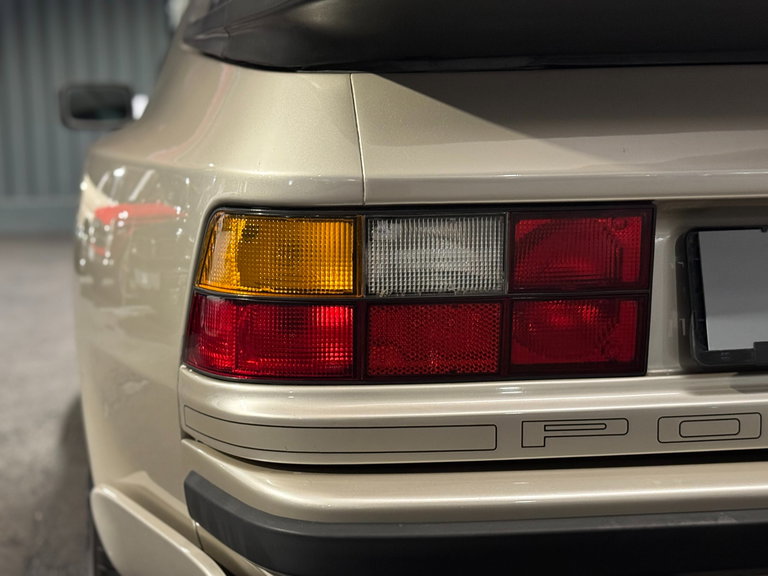Porsche 944 S2 Coupé