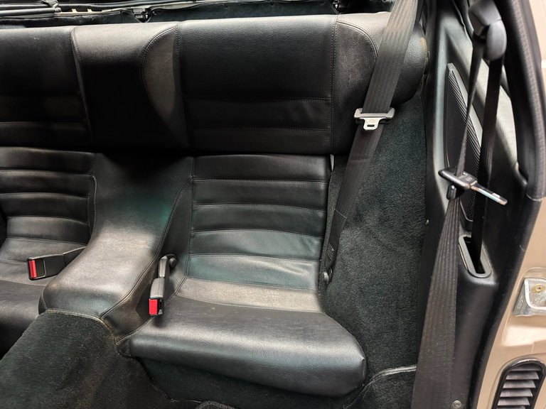 Porsche 944 S2 Coupé