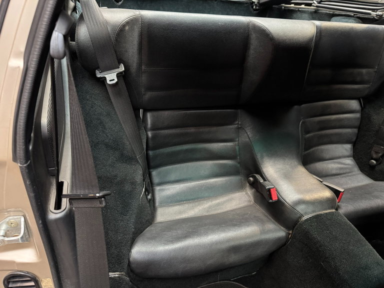 Porsche 944 S2 Coupé