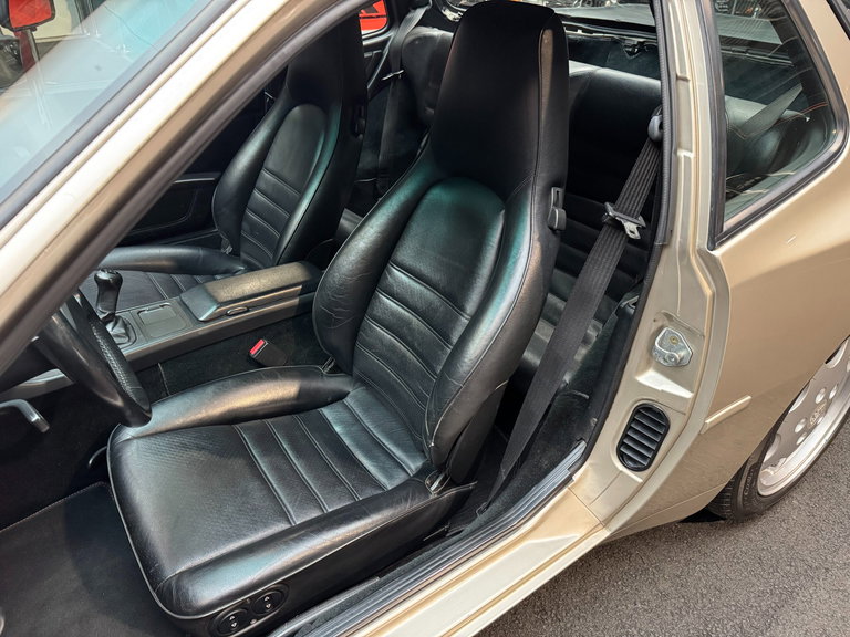 Porsche 944 S2 Coupé