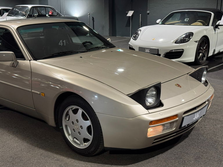Porsche 944 S2 Coupé