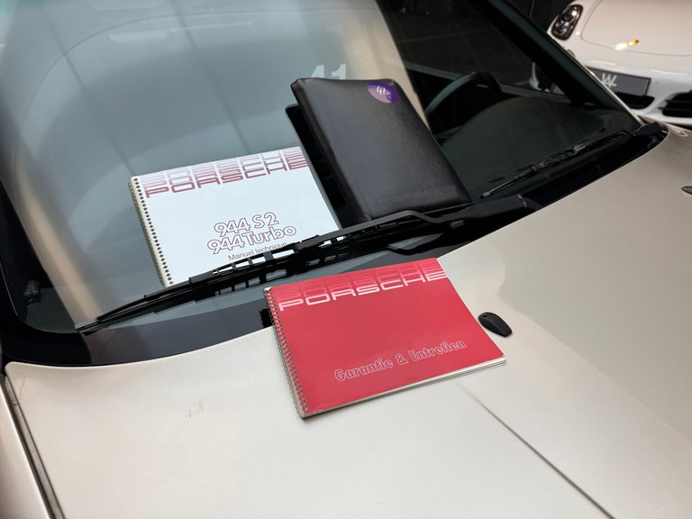 Porsche 944 S2 Coupé