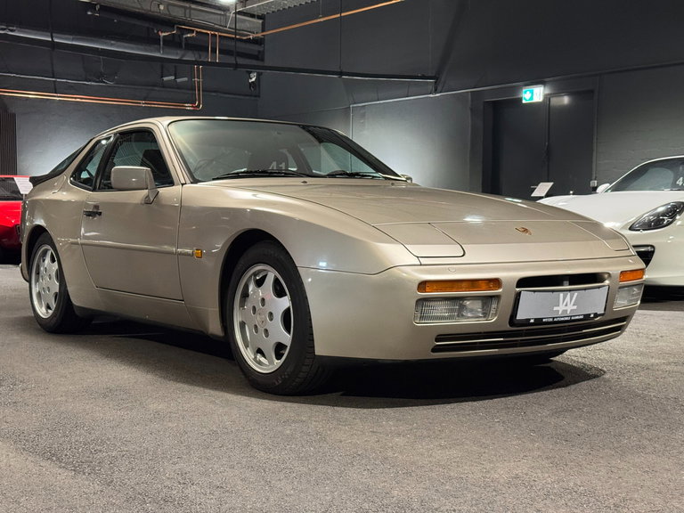 Porsche 944 S2 Coupé