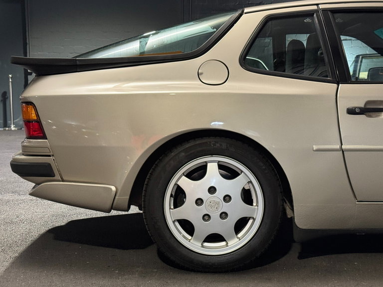 Porsche 944 S2 Coupé