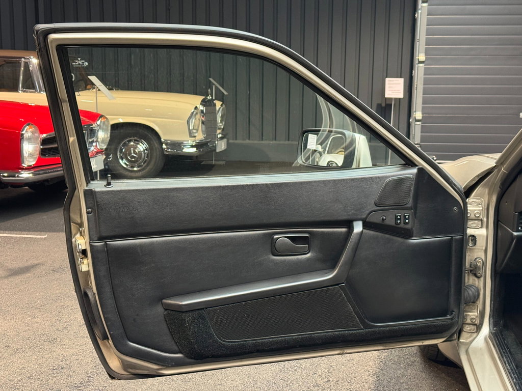 Porsche 944 S2 Coupé