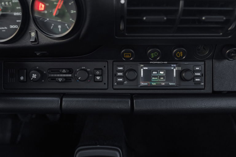 Porsche 964 Carrera 2