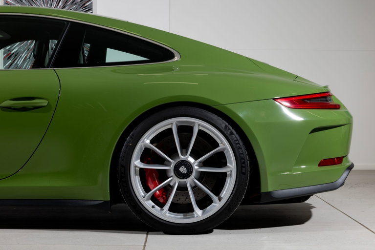 Porsche 991.2 GT3 Touring