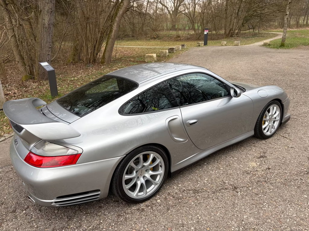 Porsche 996.2 GT2