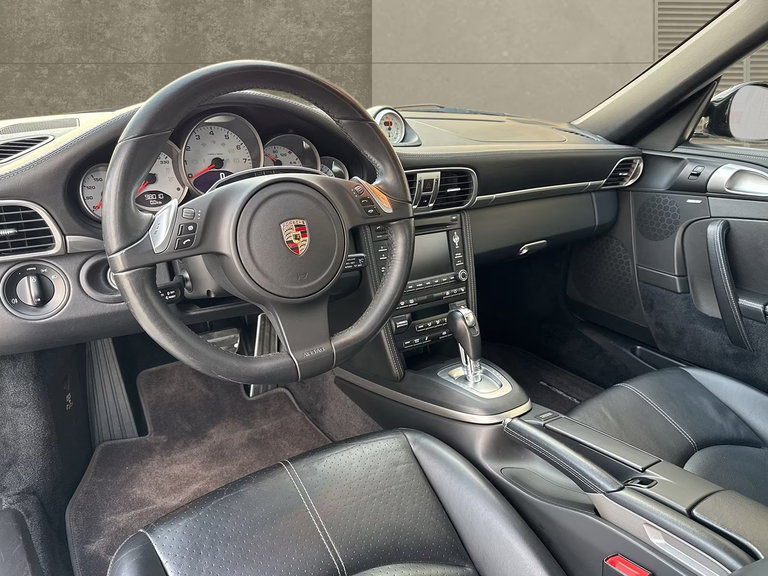 Porsche 997.2 Carrera 4S