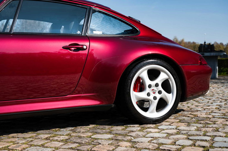 Porsche 993 Carrera 4S