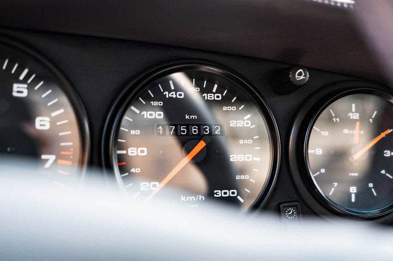 Porsche 993 Carrera 4S