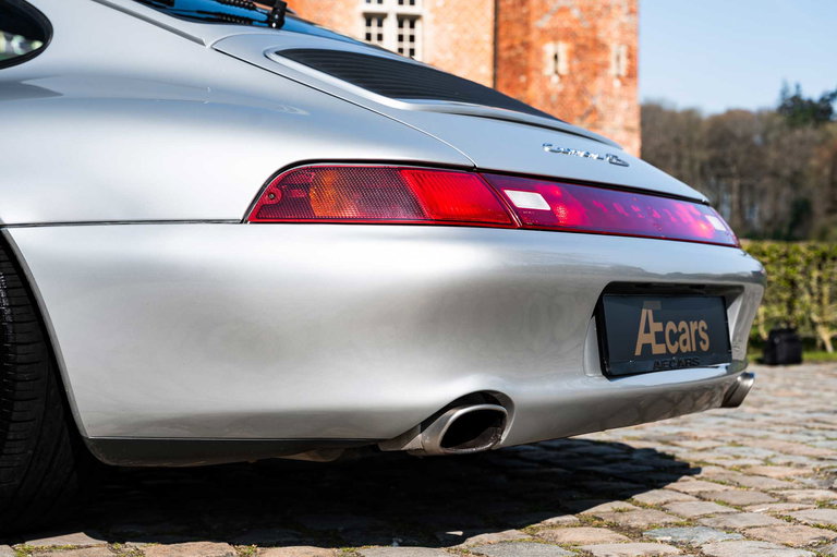 Porsche 993 Carrera 4S
