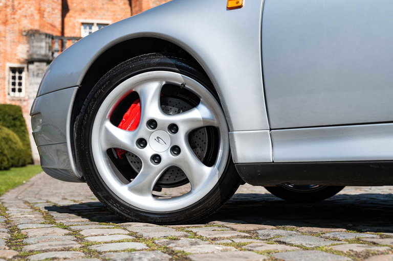 Porsche 993 Carrera 4S