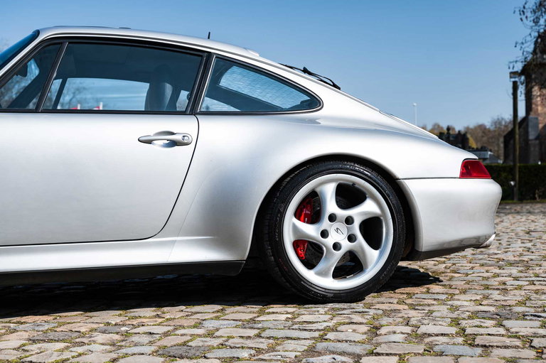 Porsche 993 Carrera 4S