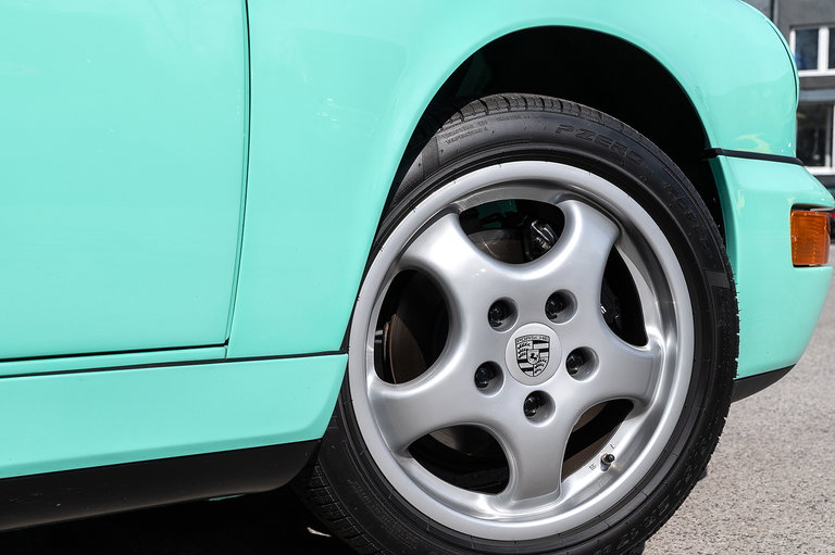 Porsche 964 Carrera 4