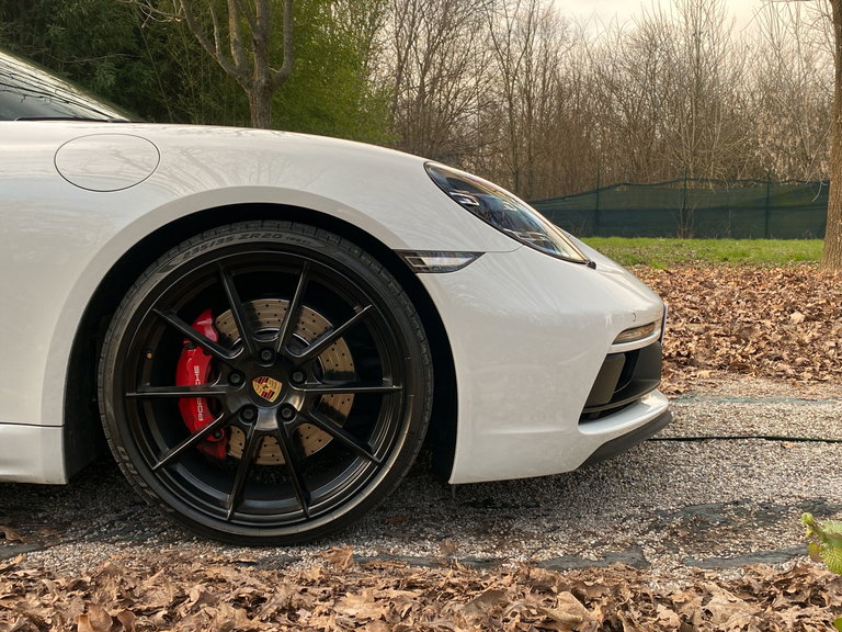 Porsche 718 Cayman GTS 4.0