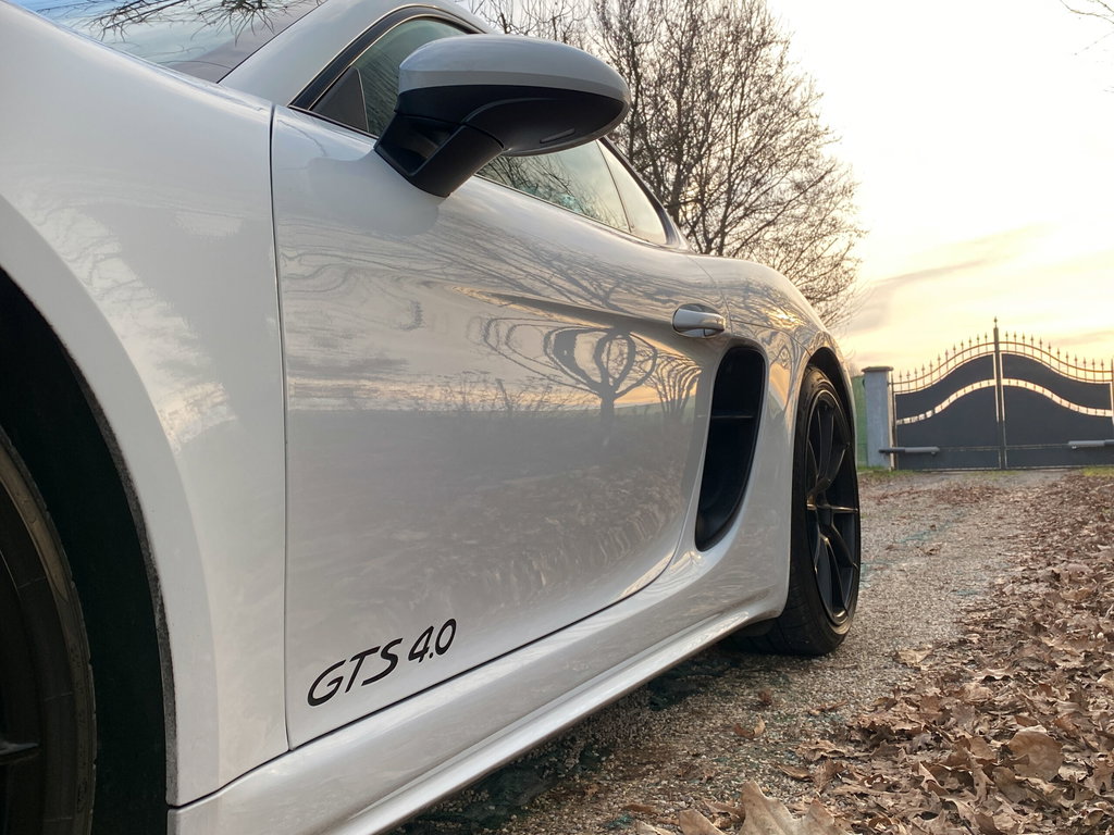 Porsche 718 Cayman GTS 4.0