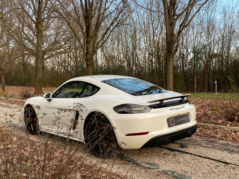 Porsche 718 Cayman GTS 4.0