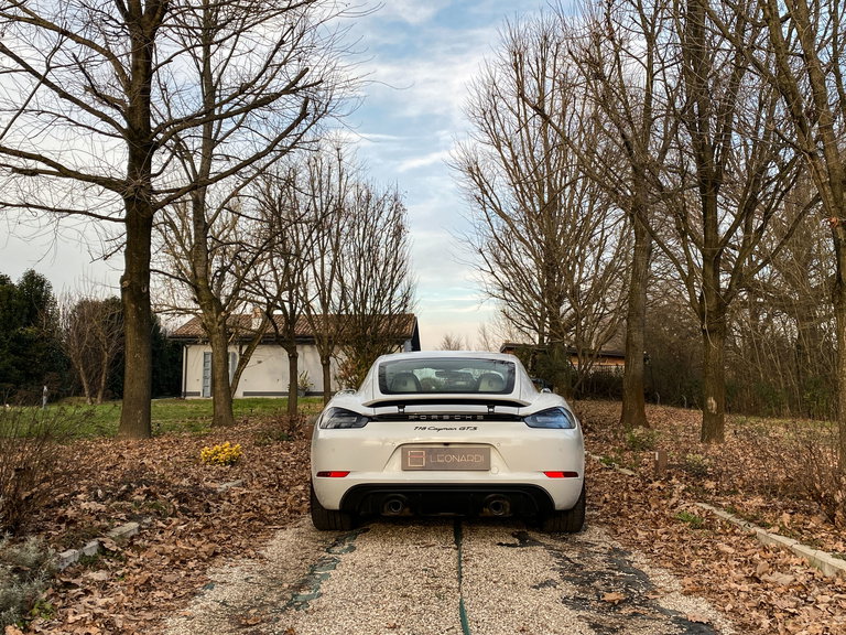 Porsche 718 Cayman GTS 4.0