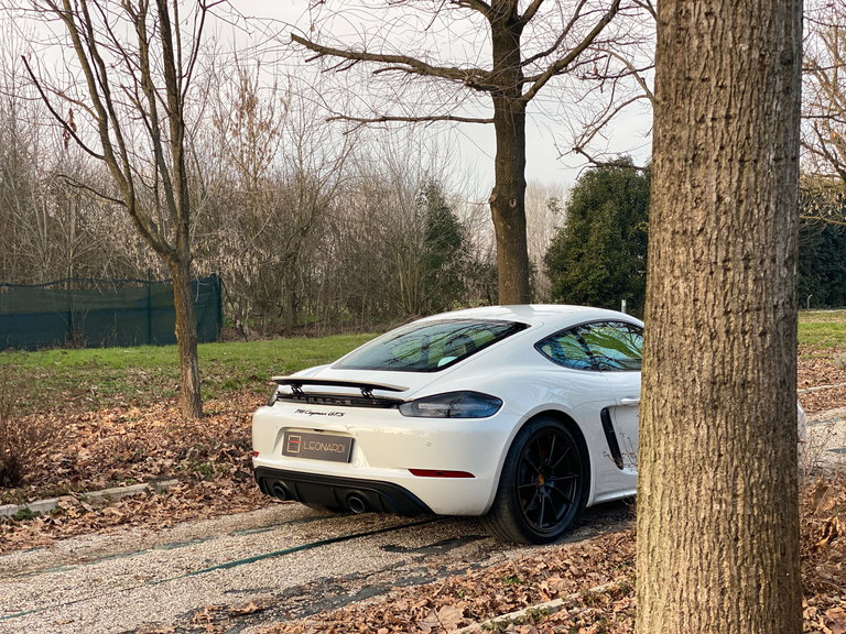 Porsche 718 Cayman GTS 4.0