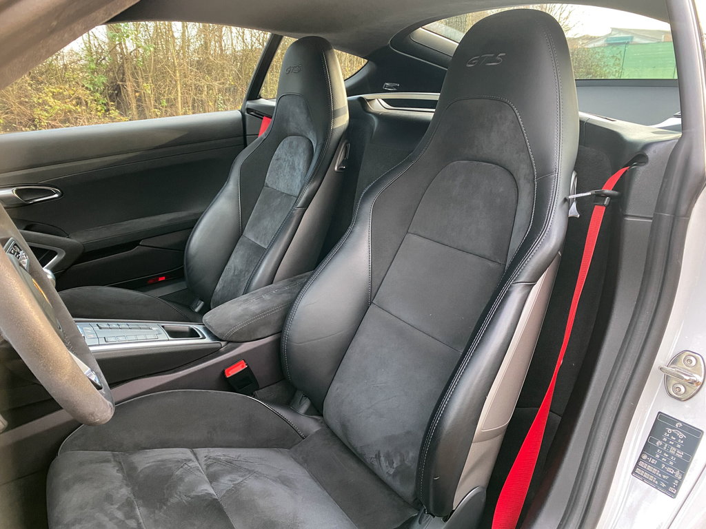 Porsche 718 Cayman GTS 4.0