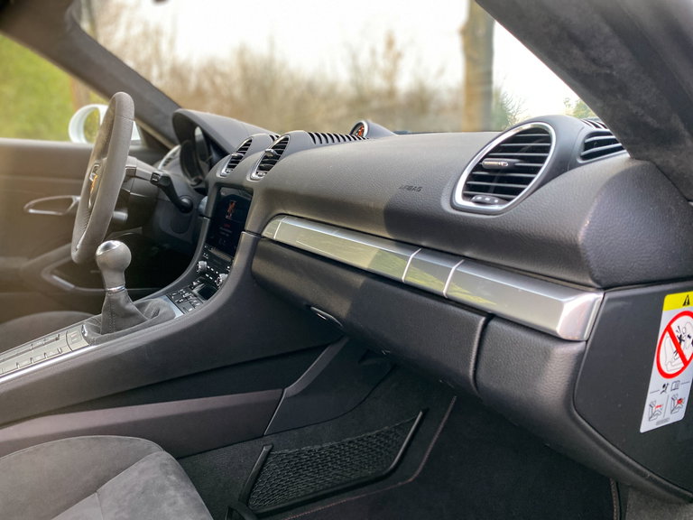 Porsche 718 Cayman GTS 4.0