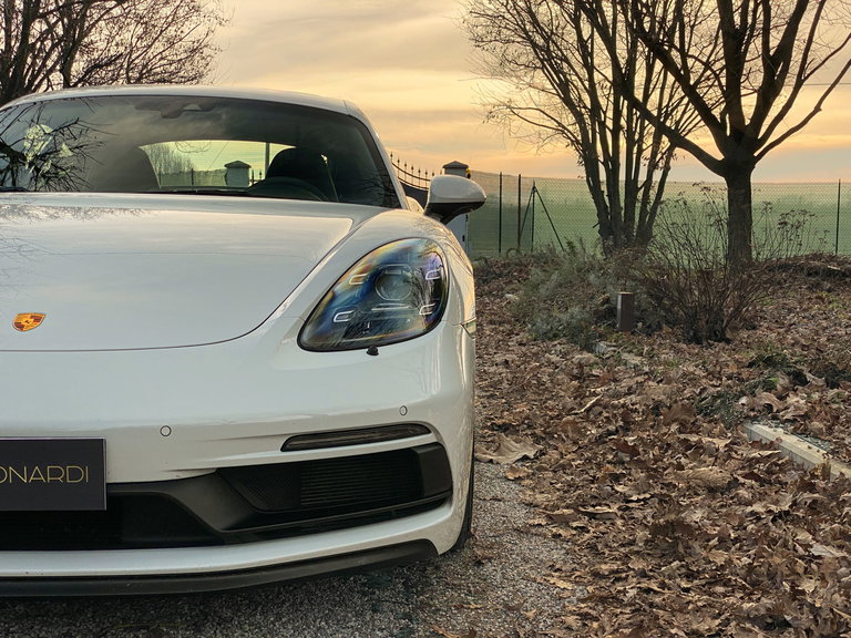 Porsche 718 Cayman GTS 4.0