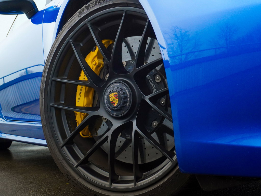 Porsche 991.2 Carrera 4 GTS