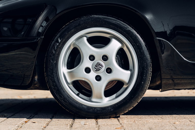 Porsche 964 Carrera 2 Speedster