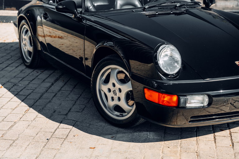 Porsche 964 Carrera 2 Speedster