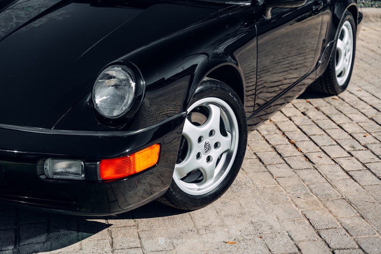 Porsche 964 Carrera 2 Speedster