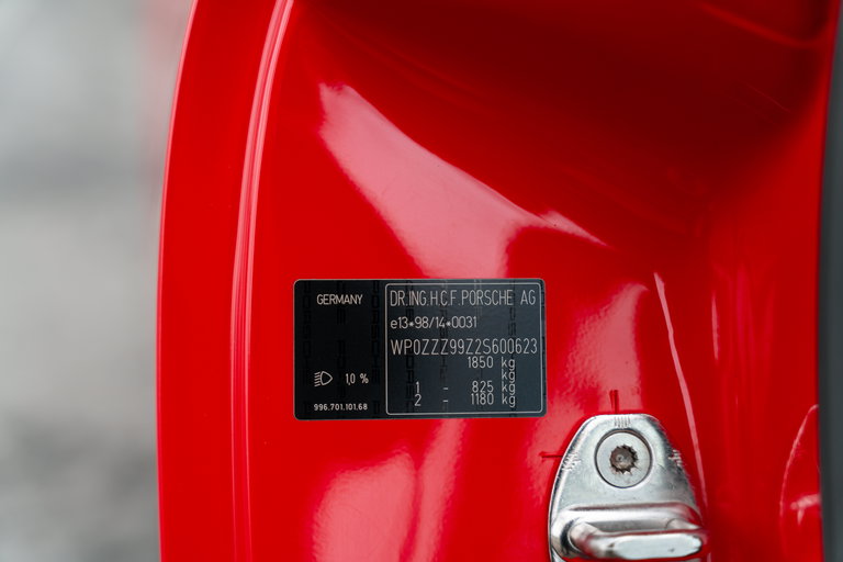 Porsche 996.2 Carrera 4