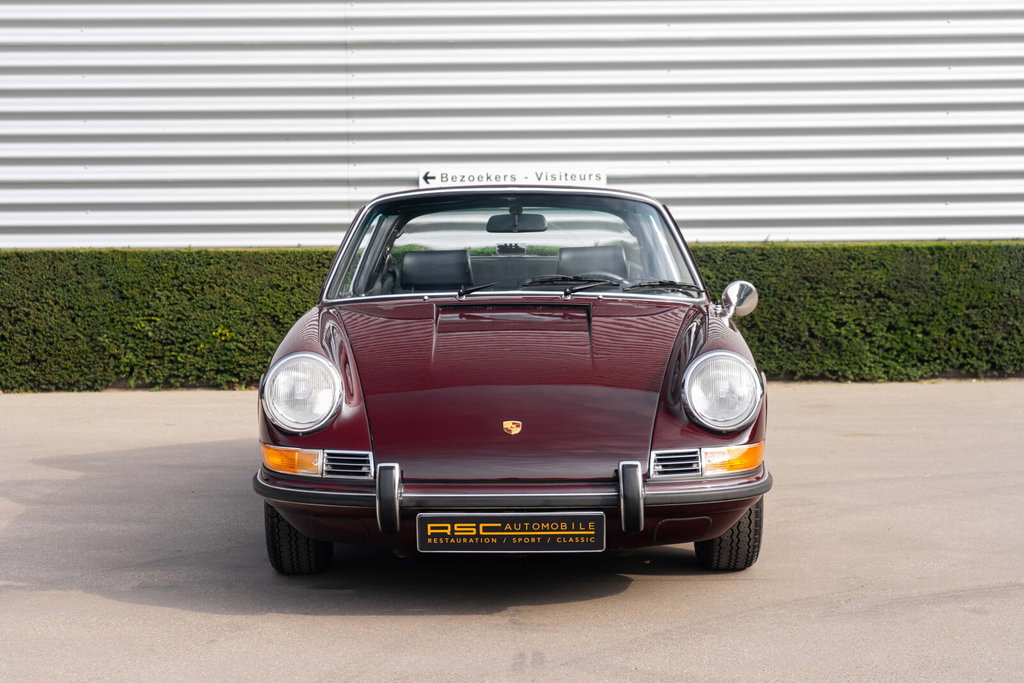 Porsche 911 T