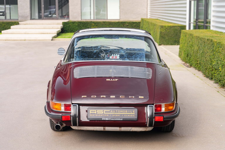 Porsche 911 T