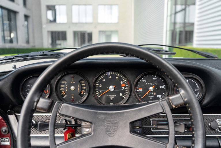 Porsche 911 T