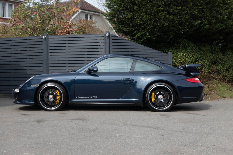 Porsche 997.2 Carrera 4 GTS