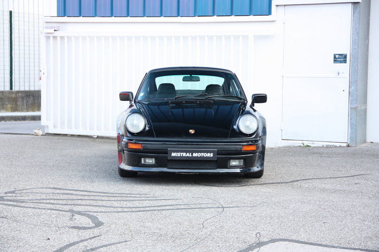 Porsche 911 Turbo 3.3