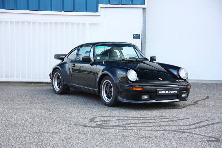 Porsche 911 Turbo 3.3